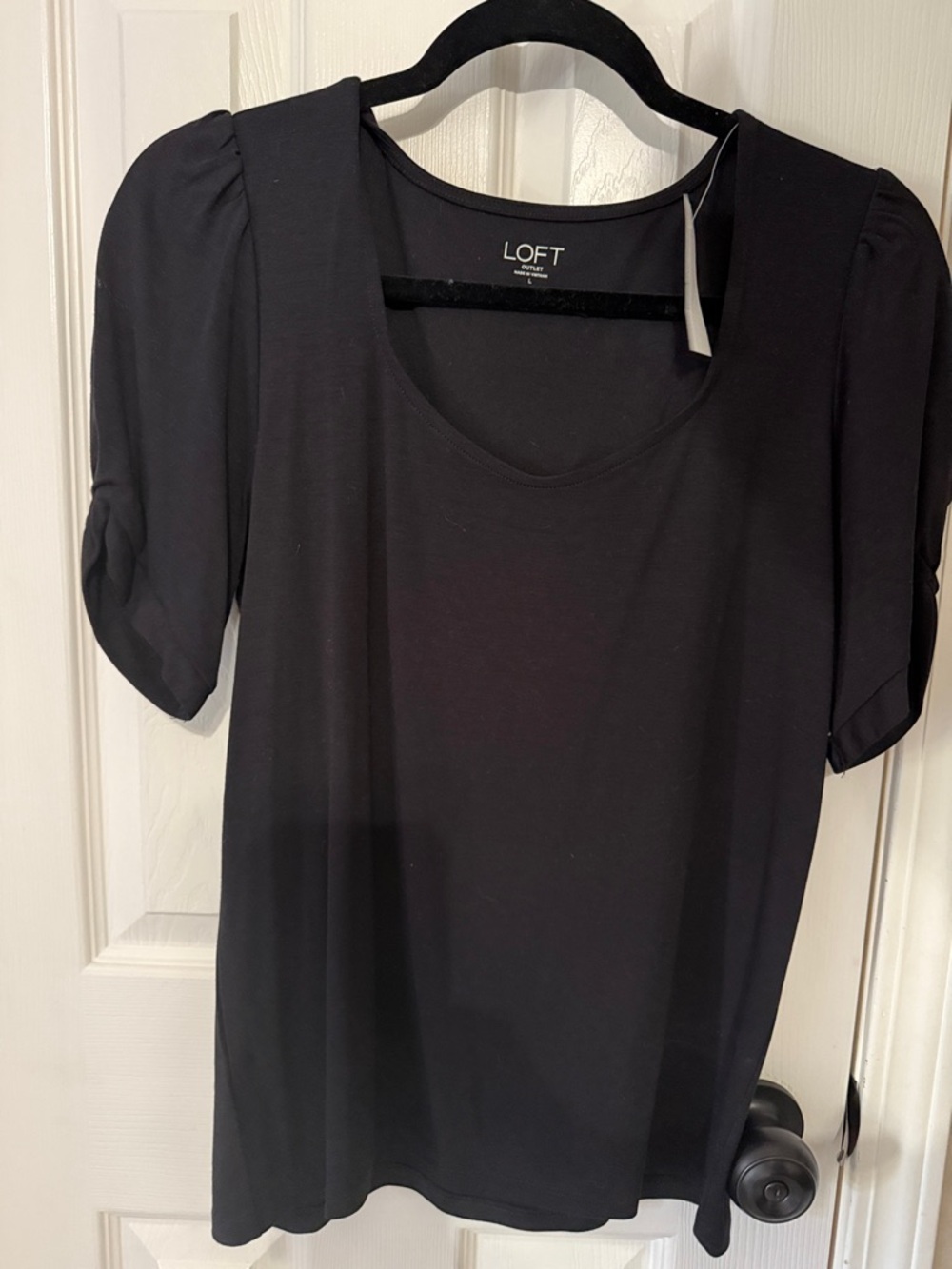 LOFT Black Scoop Neck Puff Sleeve Tee